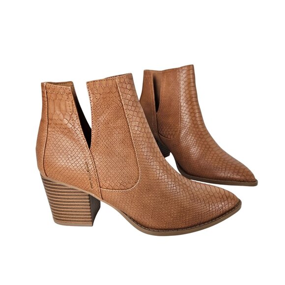 Womens Size 7 Tan Faux Leather Snake Print Ankle Boots Block Heel & Pointed Toe - Picture 8 of 11